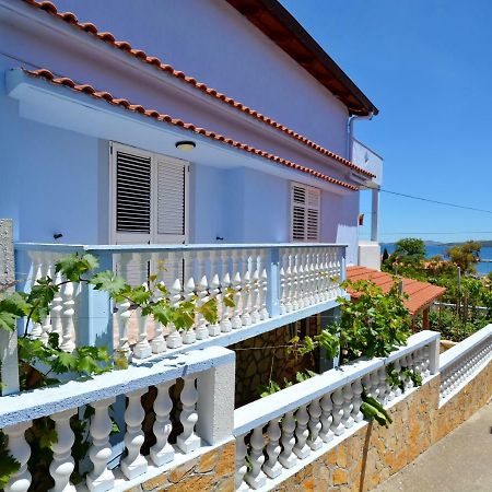 Apartment Blue Sali Bagian luar foto