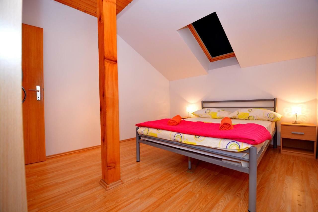 Apartment Blue Sali Bagian luar foto