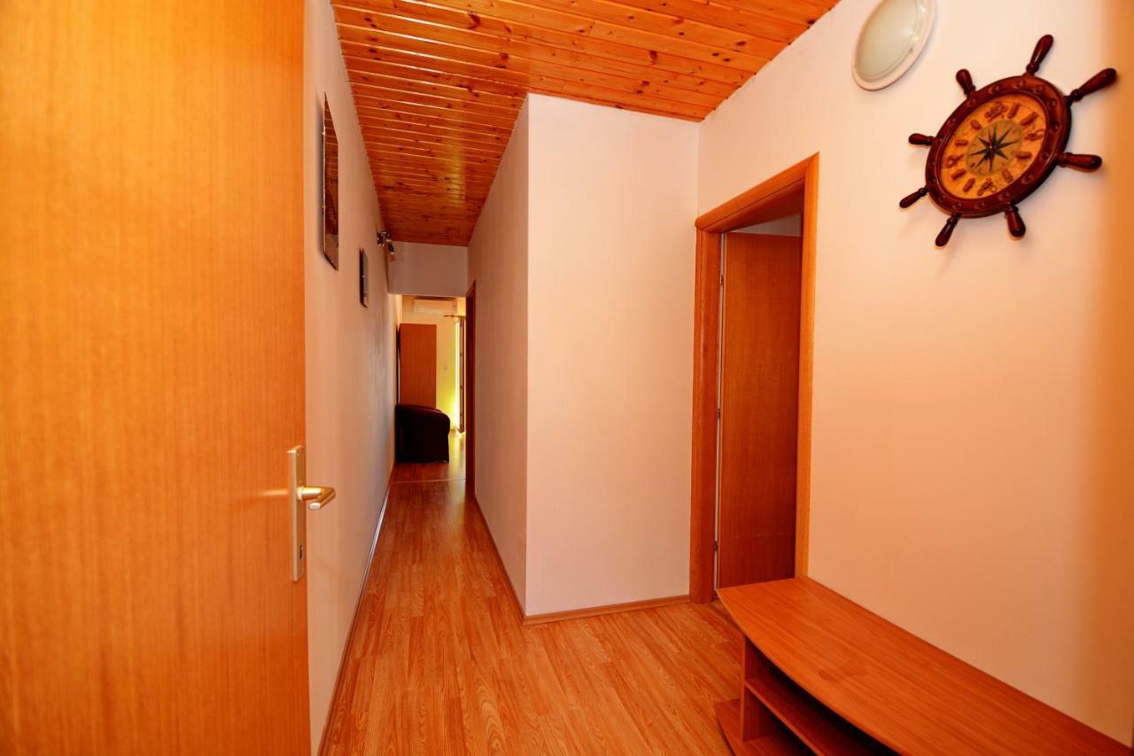 Apartment Blue Sali Bagian luar foto