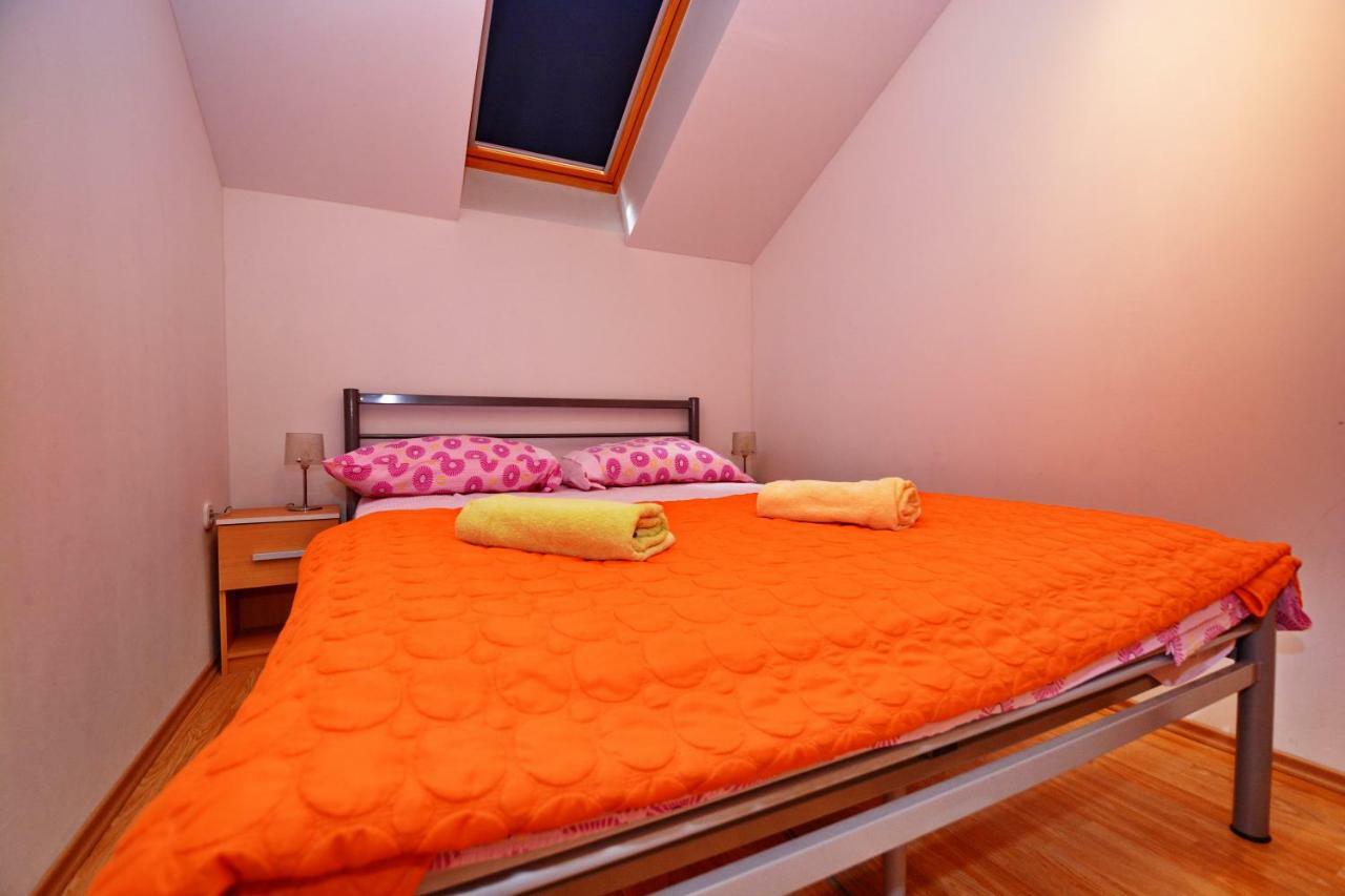 Apartment Blue Sali Bagian luar foto